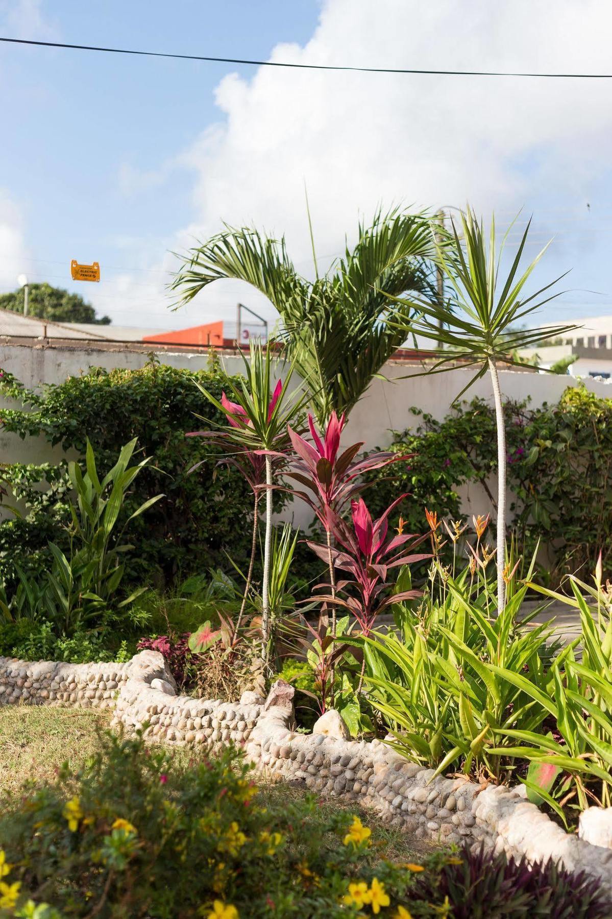 Agoo Hostel (Adults Only) Accra Exterior photo